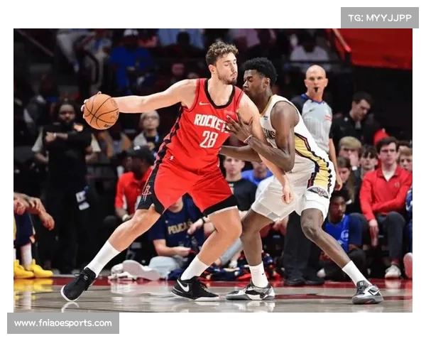 霍勒迪1.8秒准绝杀火箭险胜鹈鹕 两队激战至最后一刻比分悬念重重 霍勒迪1.8秒准绝杀火箭险胜鹈鹕 两队激战至最后一刻比分悬念重重